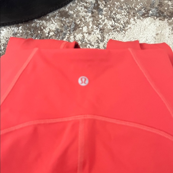 Perfect condition size 2.  Pumpkin orange color. Lululemon leggings. - Picture 6 of 7